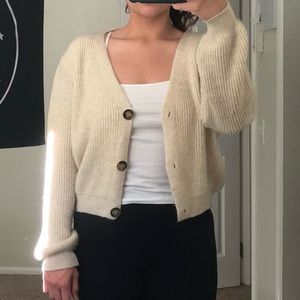 Oversized crop cardigan